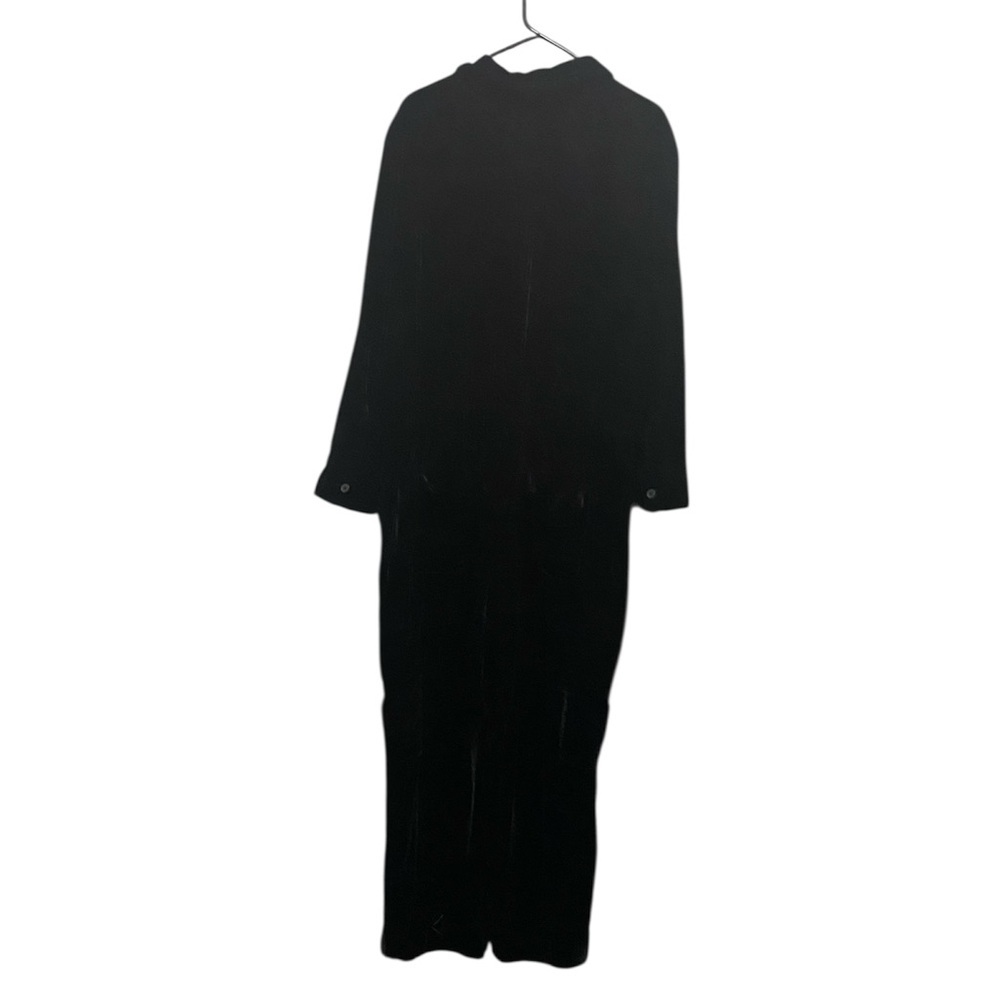 Universal Thread velvet Black Long Sleeve Jumpsuit size 18 - Picture 5 of 13